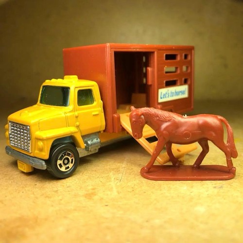 Tomica ford cattle truck blue - truck,,